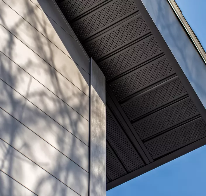 Quality Edge TruLine Full Vent Soffit 518 Black