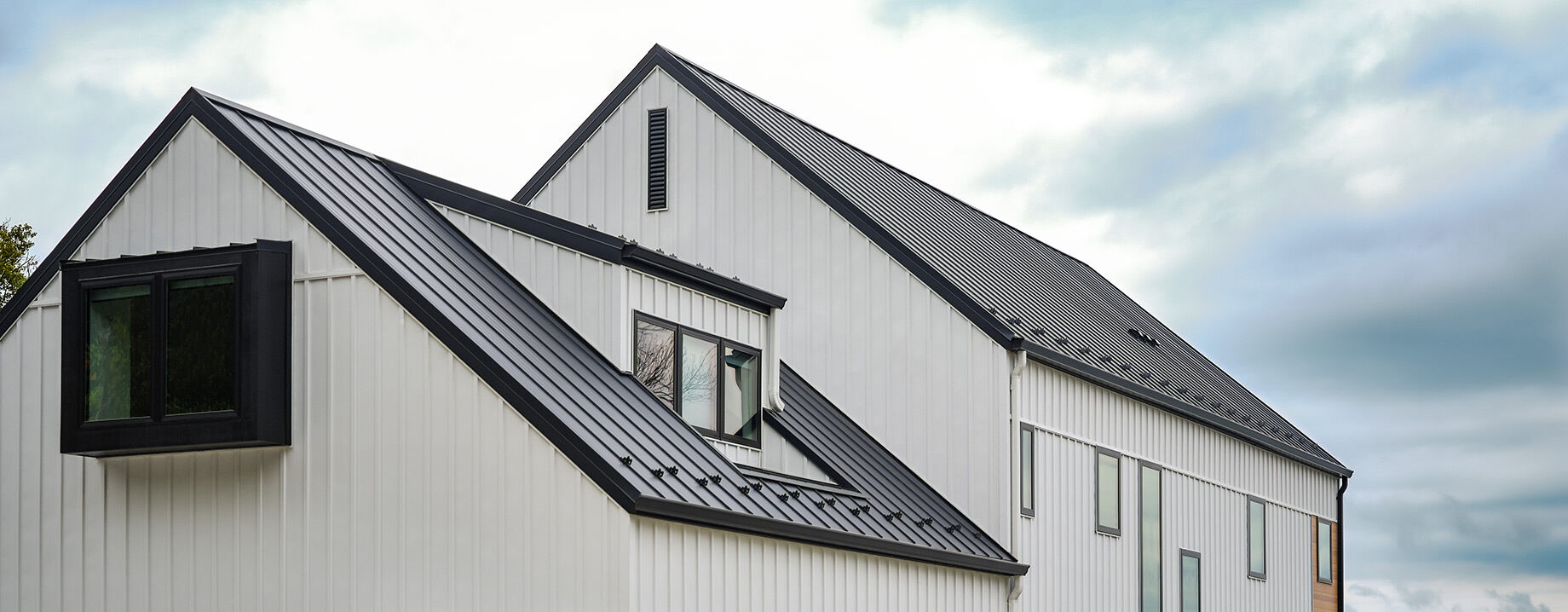 The Rising Trend of Board and Batten Siding: Introducing TruCedar Board and Batten Steel Siding